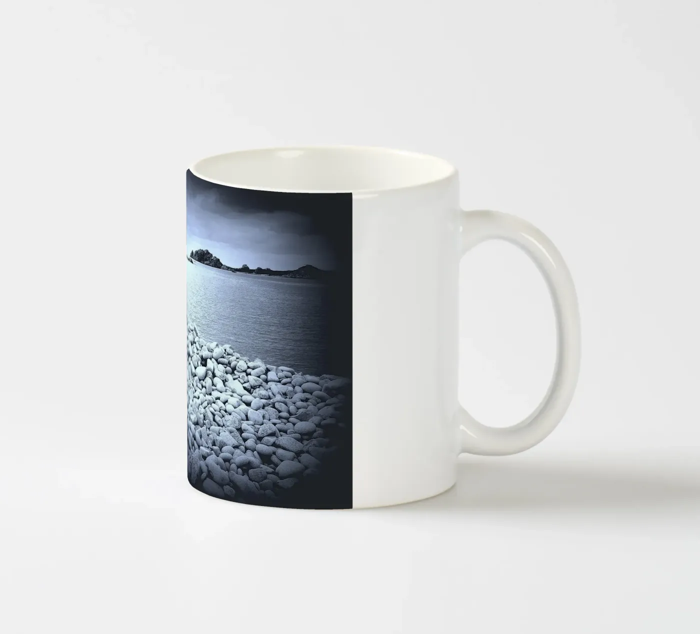 BW28 ceramic mug by Thierry vobmann photography