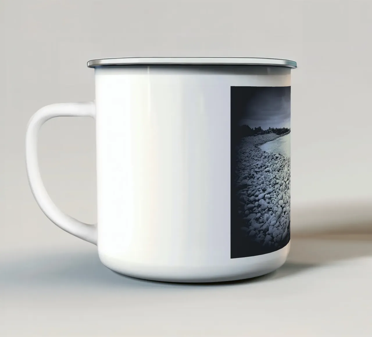 BW28 tazza in smalto da Thierry vobmann photography