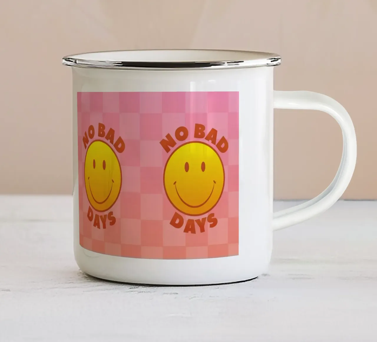 Retro "No Bad Days" Smiley Face Art Print tazza in smalto da showmemars