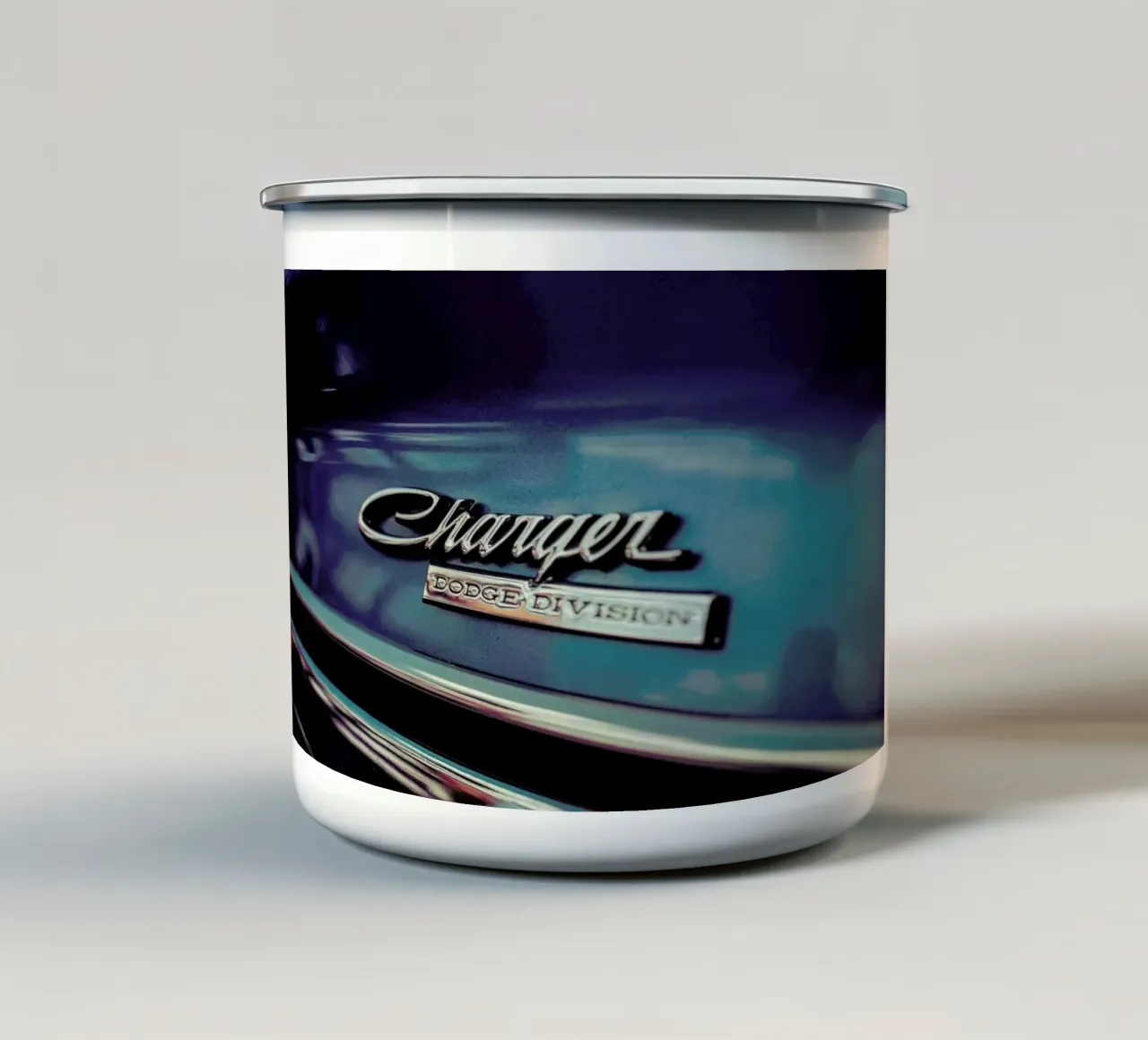 Dodge tazza in smalto da Flo Klein