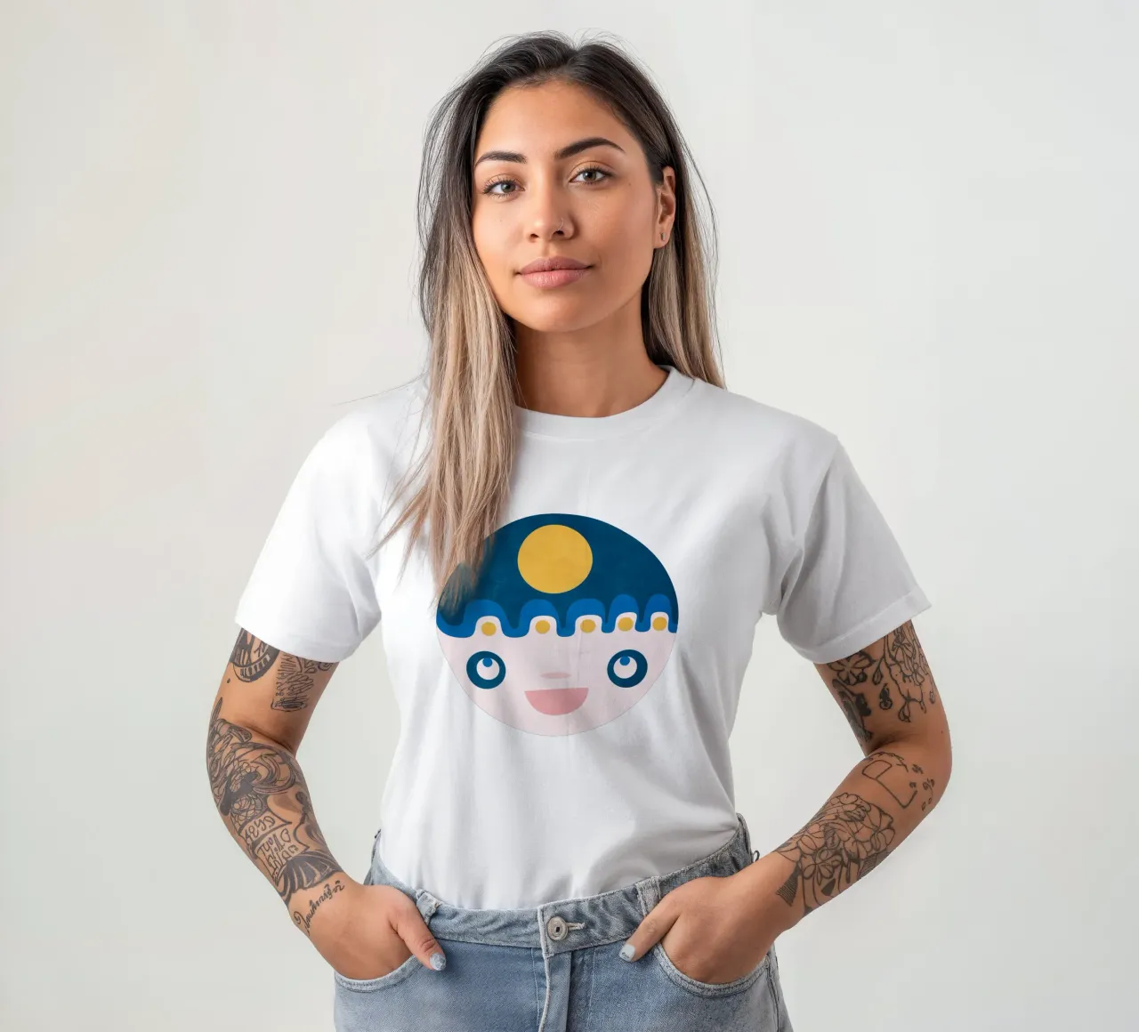Looking At the Moon t-shirt da lovely lines