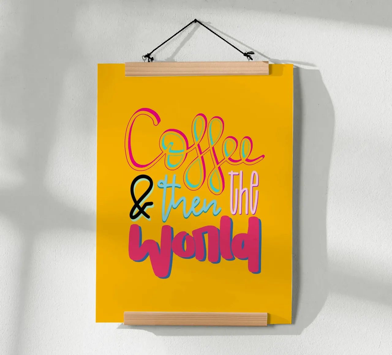 Coffee & then the world - yellow poster con telaio in plastica da LIMITED EDITION LETTERS