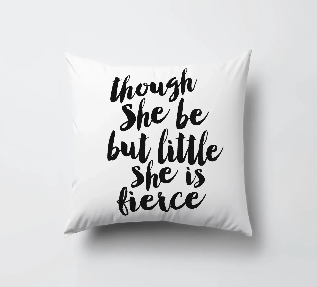 Anche se è piccola, è una forte motivazione per le donne cuscino da THE MOTIVATED TYPE