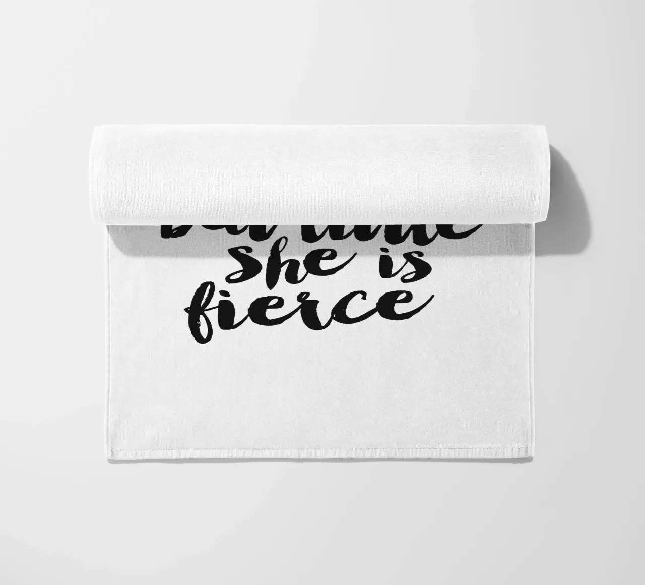 Anche se è piccola, è una forte motivazione per le donne telo mare da THE MOTIVATED TYPE
