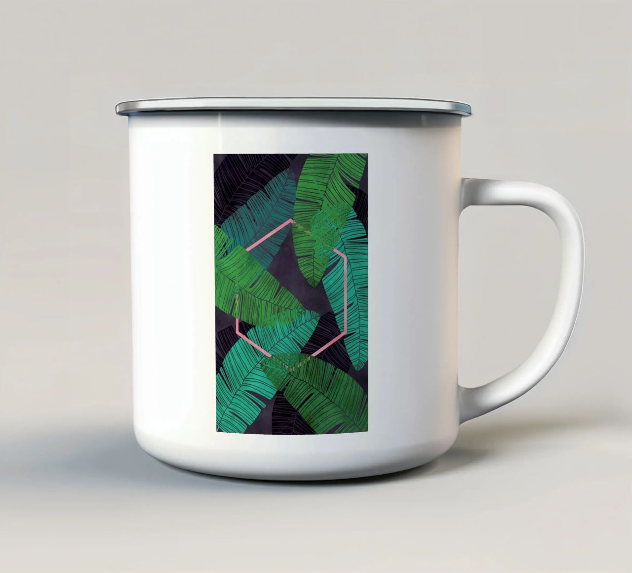 Mirage tazza in smalto da Tracie Andrews