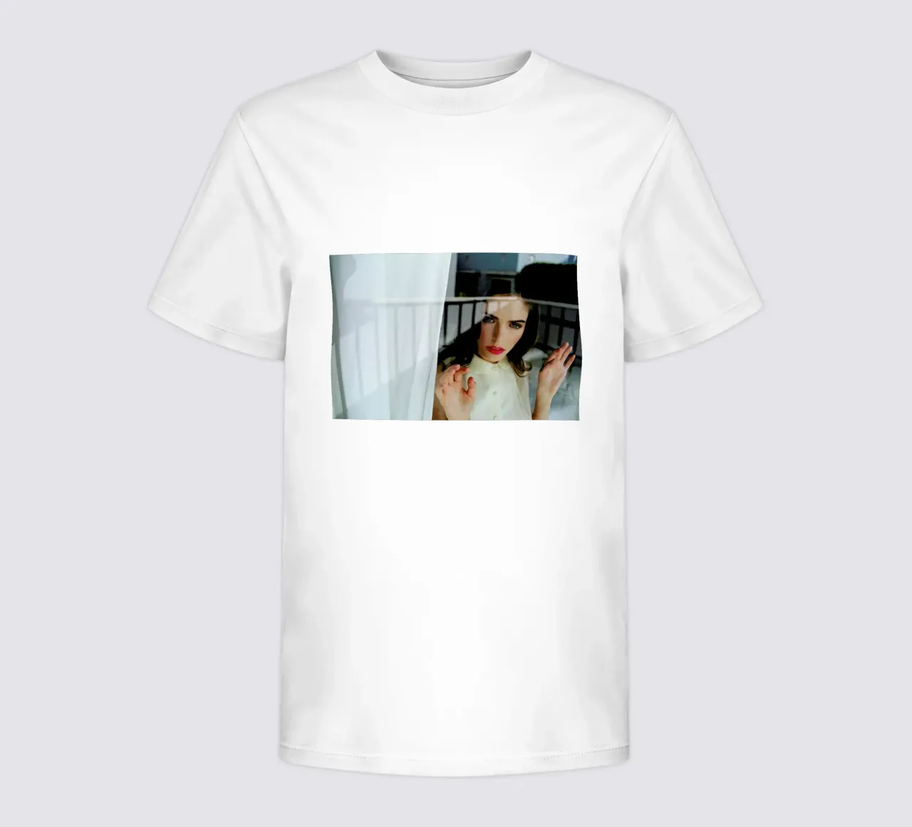 Jessica t-shirt bambini da Aysha Banos