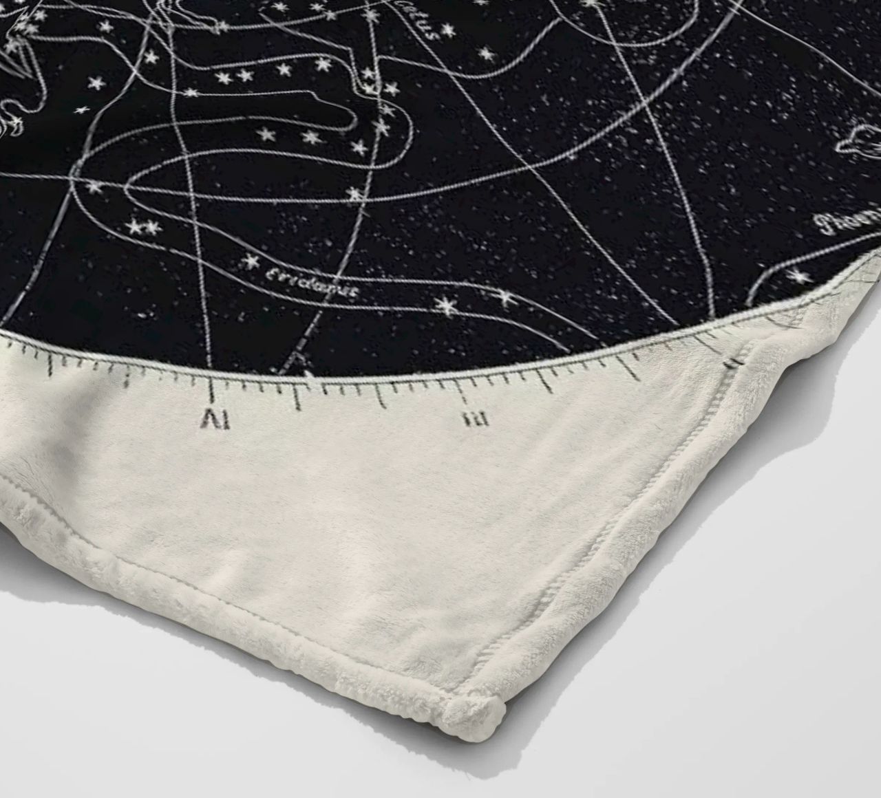 Map n°XIV coperta in pile da Astër