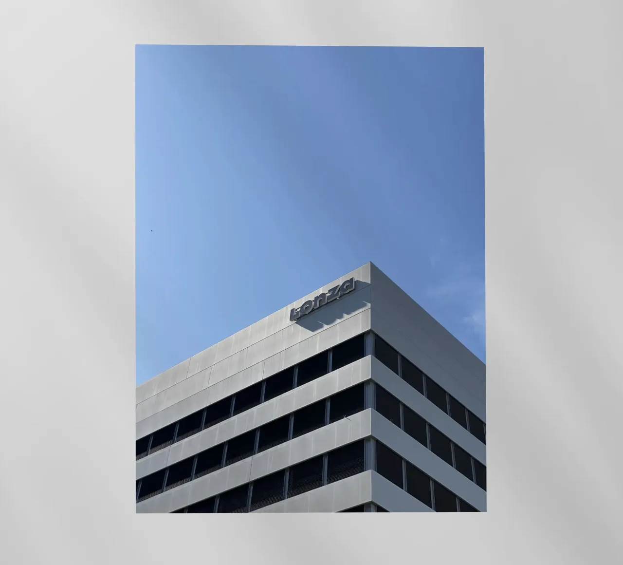 Architecture Building Basel Switzerland pellicola backlit da hanstudio