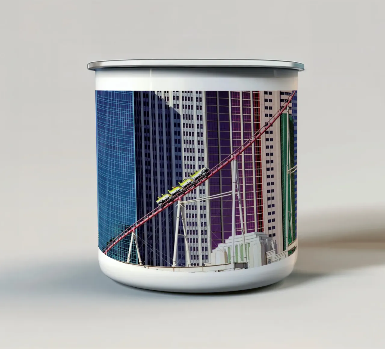 Achterbahn Vegas tazza in smalto da Flo Klein