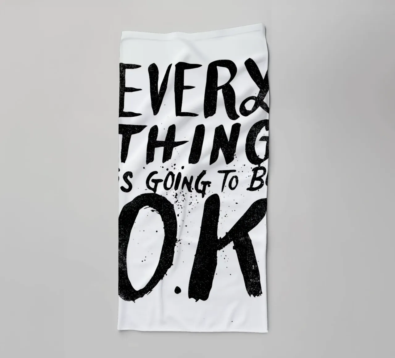 everything is going to be o.k. asciugamano da bagno da Matthew Taylor Wilson
