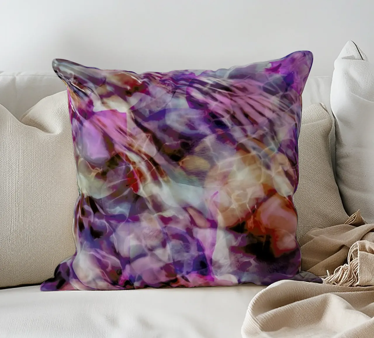 Purple Tide cuscino da Angelo Cerantola
