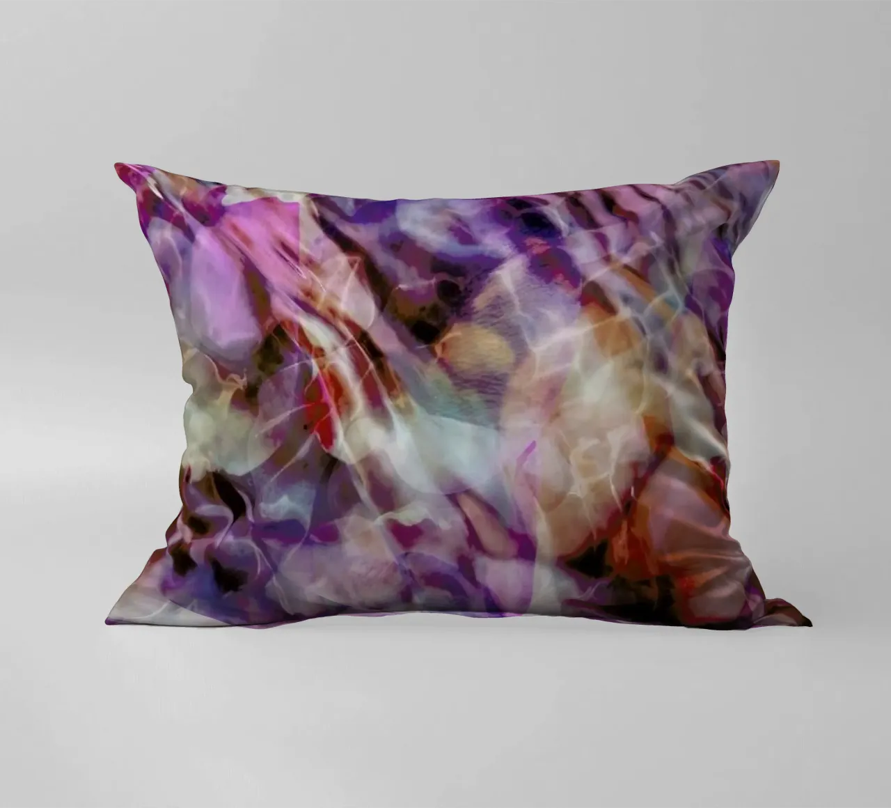 Purple Tide cuscino da Angelo Cerantola