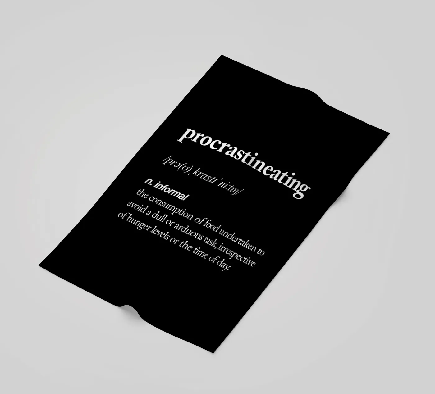 Procrastineating Strandtuch von THE MOTIVATED TYPE