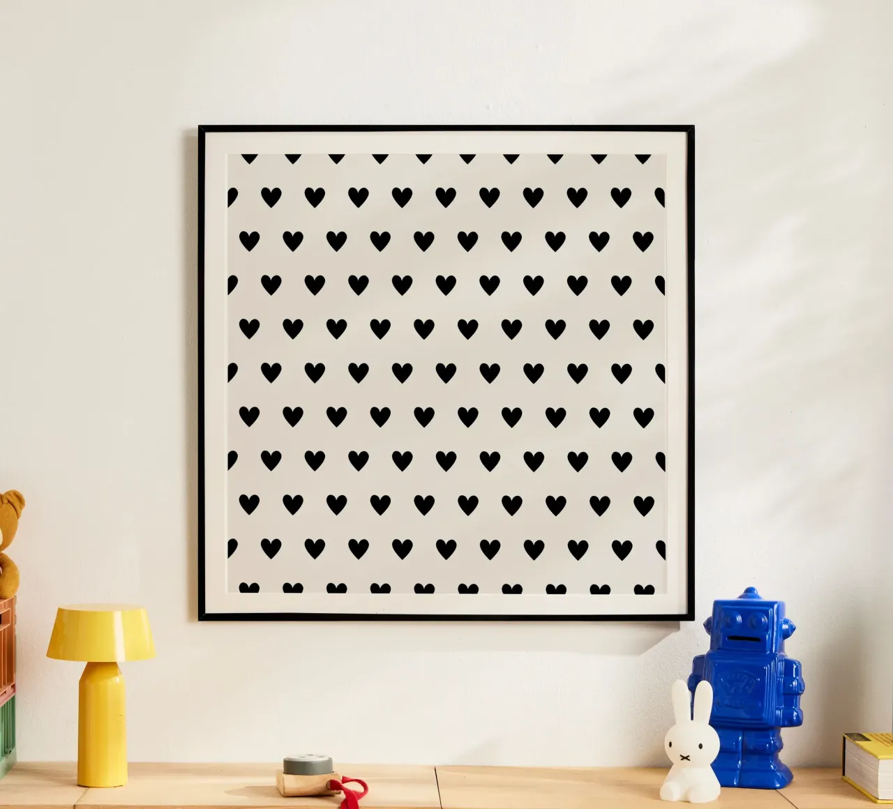 Valentin Herzen Schwarz poster con telaio in legno da Studio ROSAGRAU