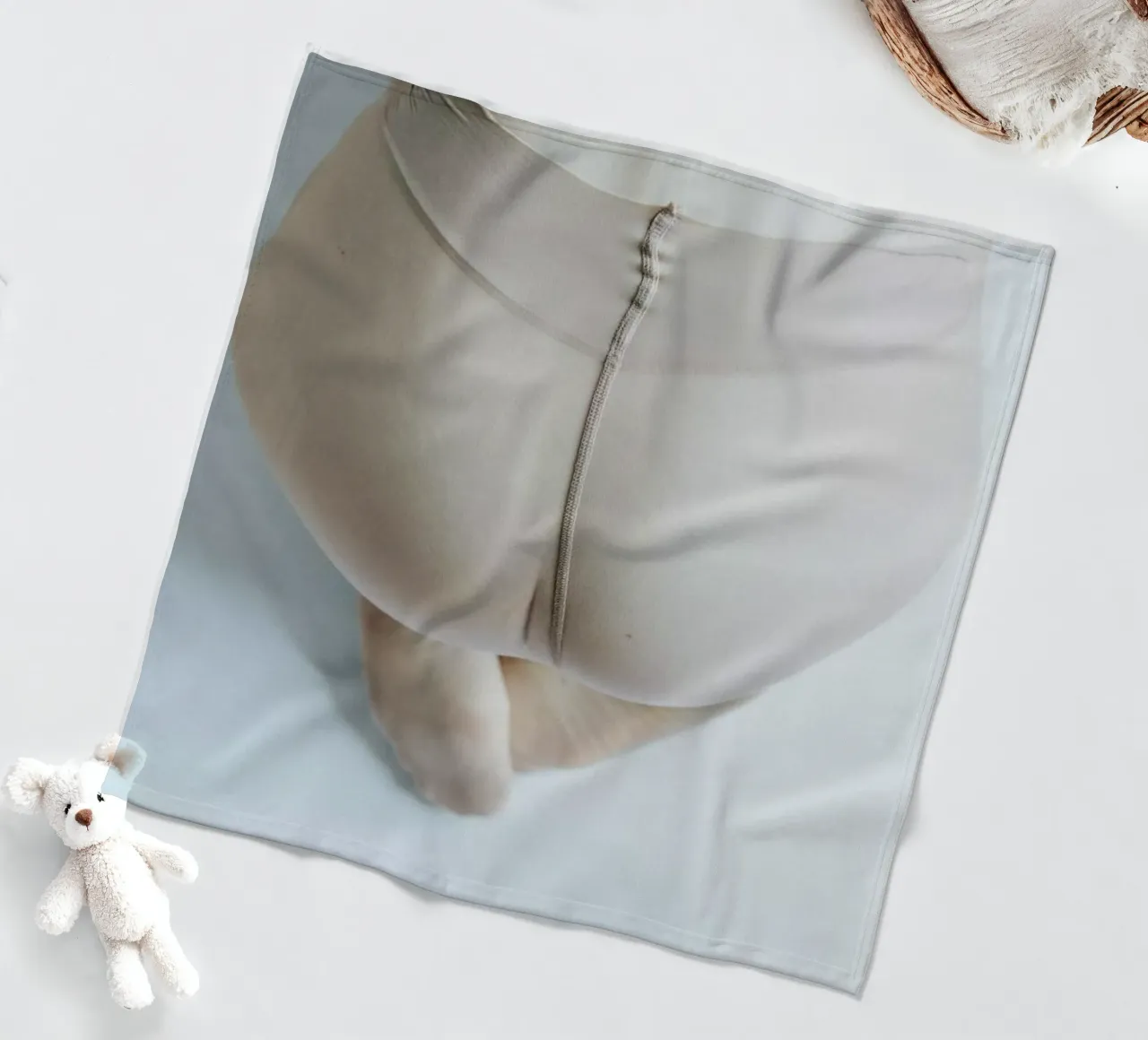 Imperfection coperta in pile da Chris Abatzis