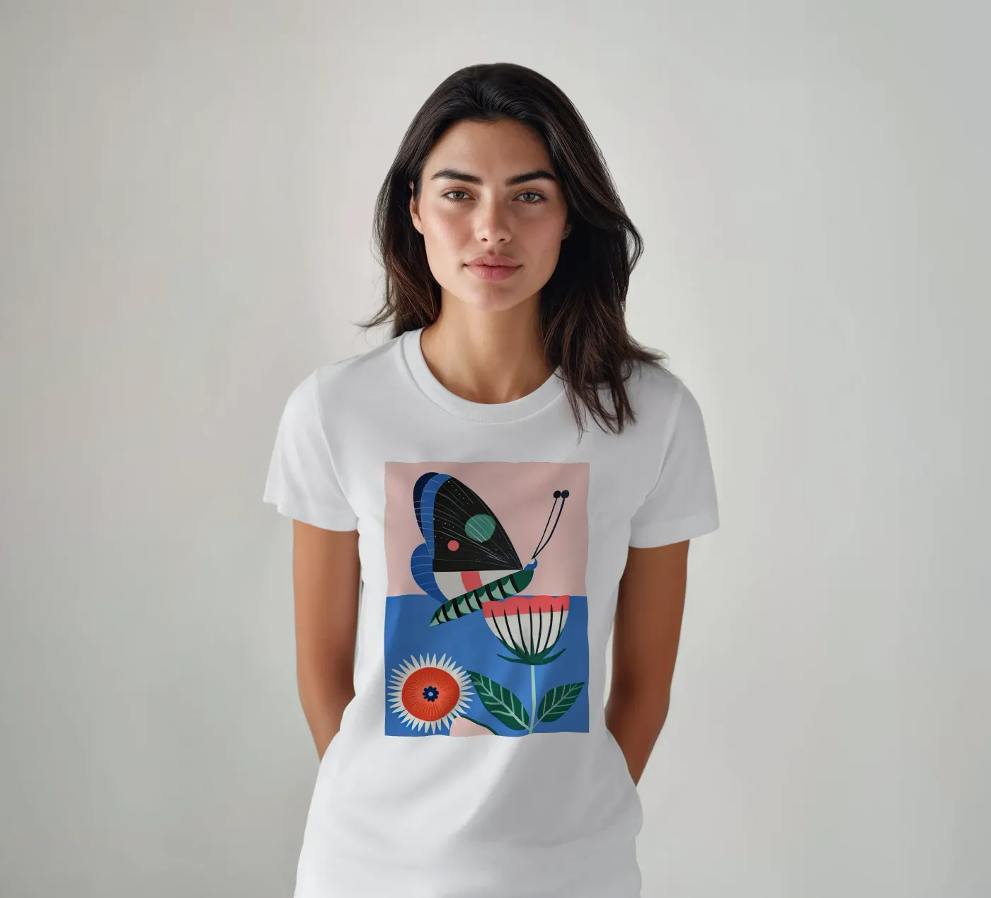 Farfalla e fiore t-shirt da DaarbyN