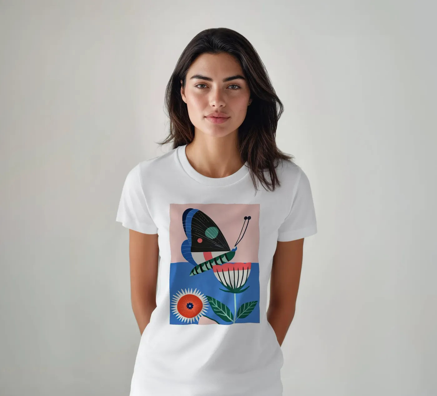 Farfalla e fiore t-shirt da DaarbyN