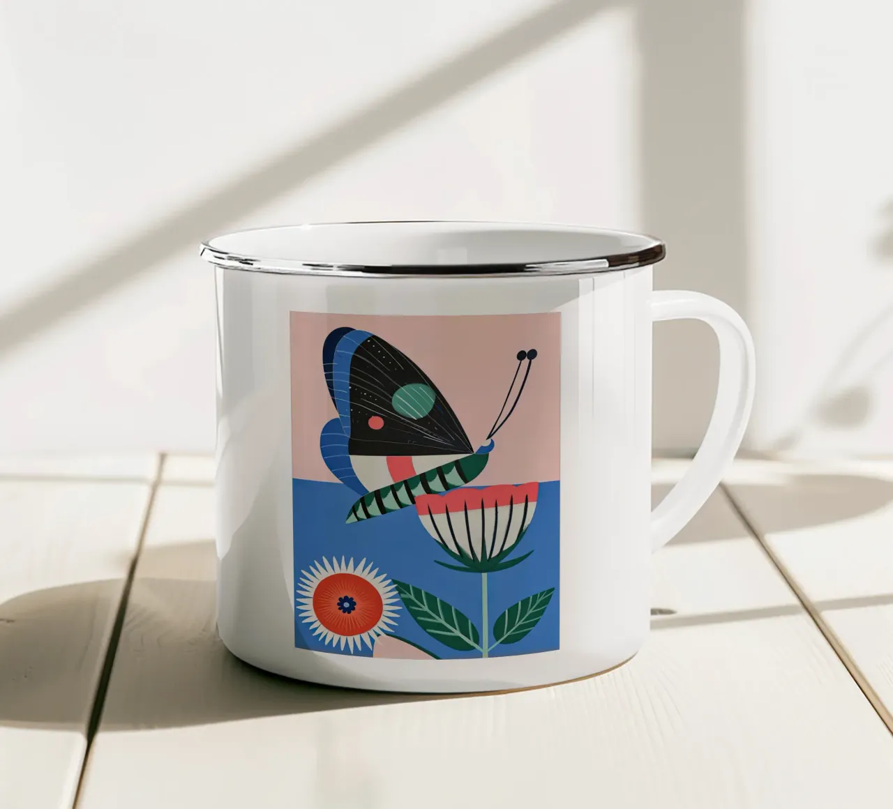 Farfalla e fiore tazza in smalto da DaarbyN