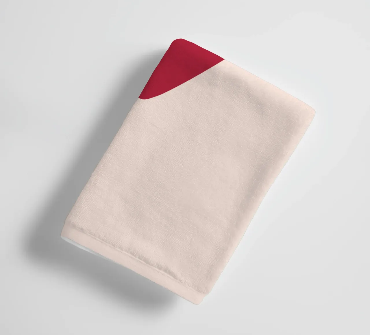Heart with arrow towel by Illustration Raissa Oltmanns