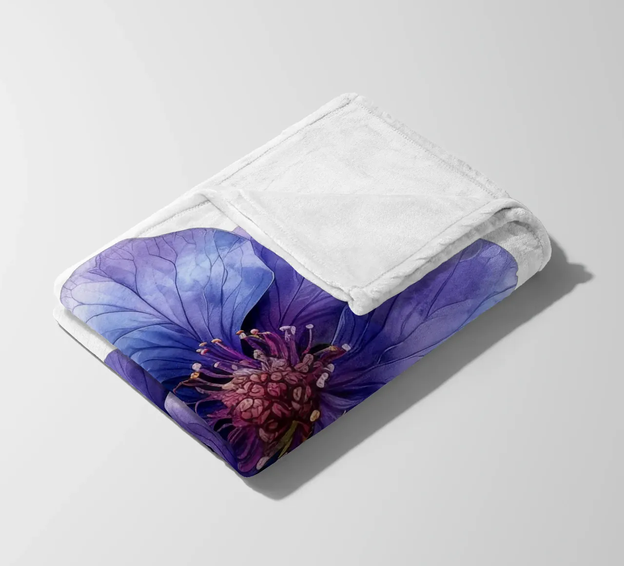 Fiore di primula coperta in pile da Bold Blooms
