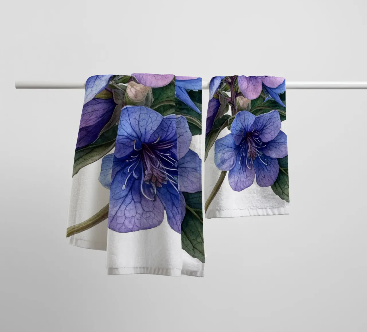 Fiore di Pulmonaria asciugamano da bagno da Bold Blooms