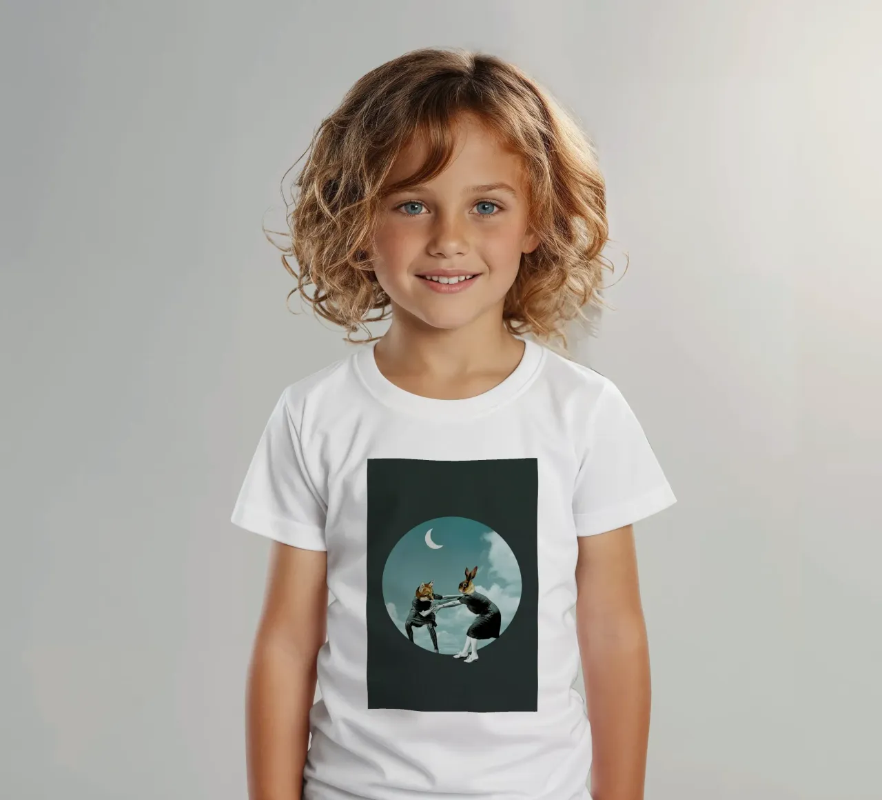 Chase the Night kids t-shirt by Maarten Léon