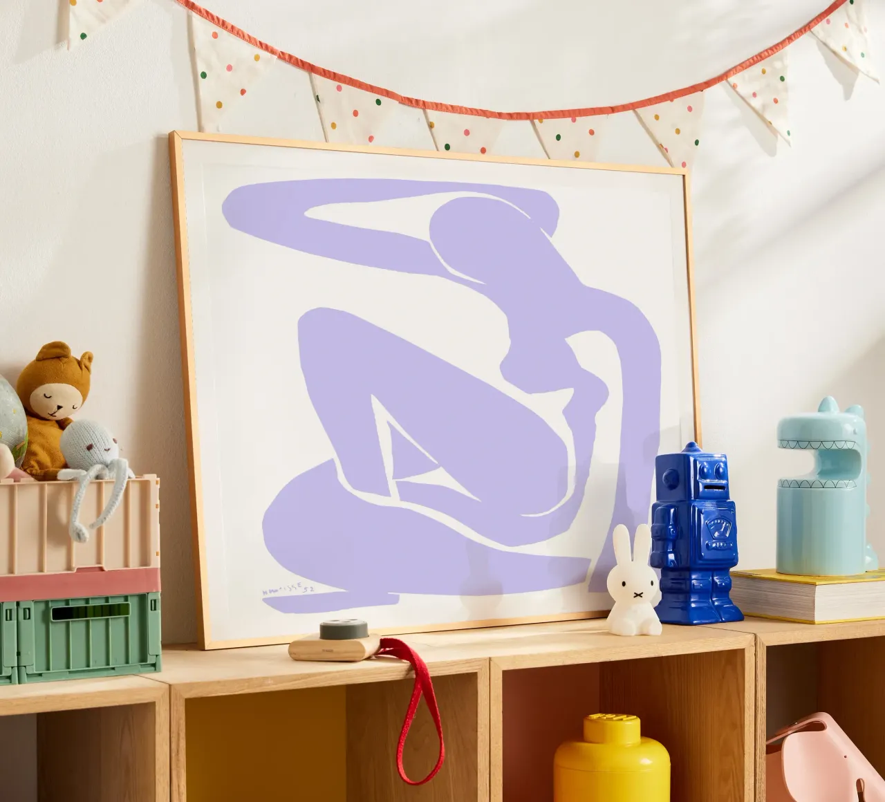 Matisse Ausschnitt - Eleganter Scherenschnitt in Pastell Poster mit Kunststoffrahmen von SMPLE