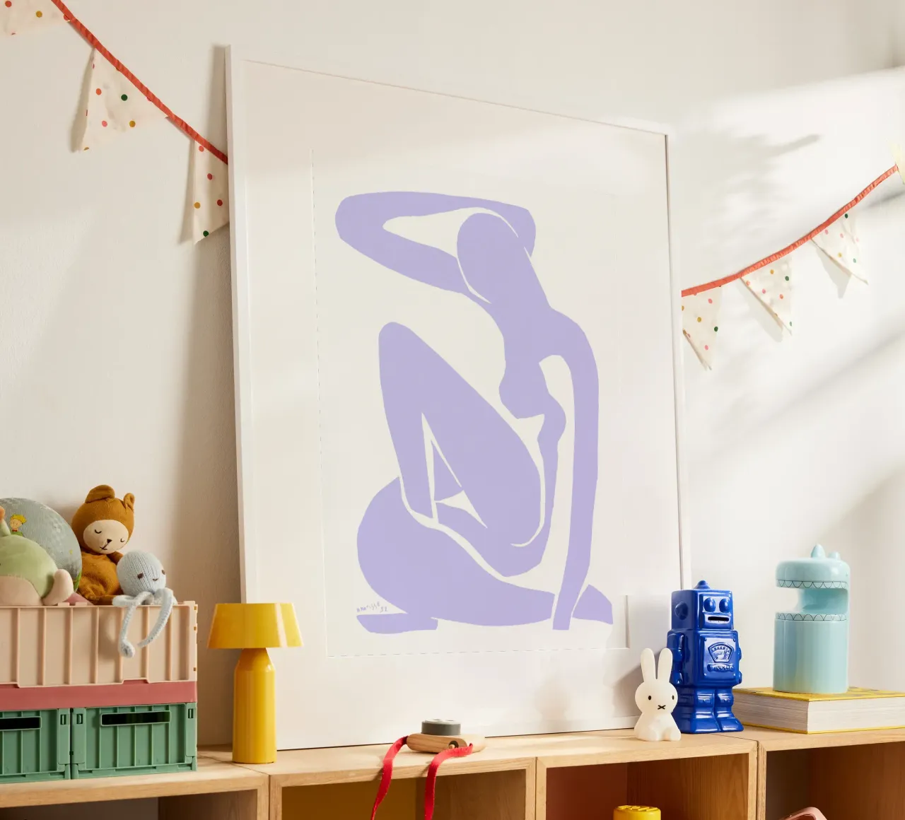 Matisse Ausschnitt - Eleganter Scherenschnitt in Pastell Poster mit Kunststoffrahmen von SMPLE