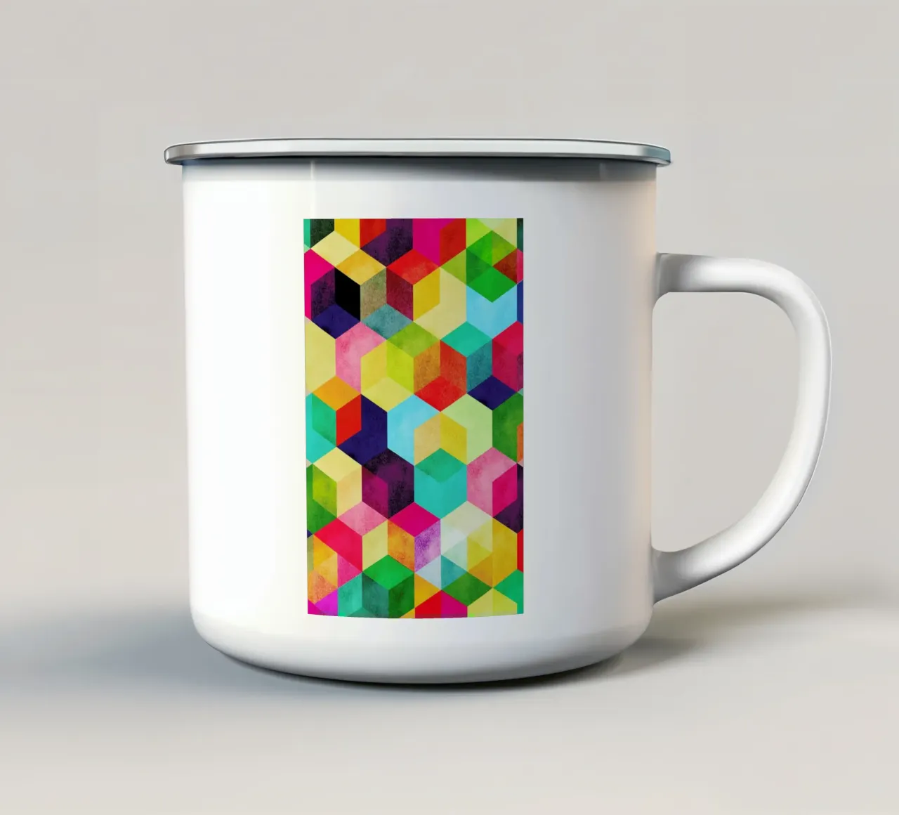Hexa tazza in smalto da Tracie Andrews