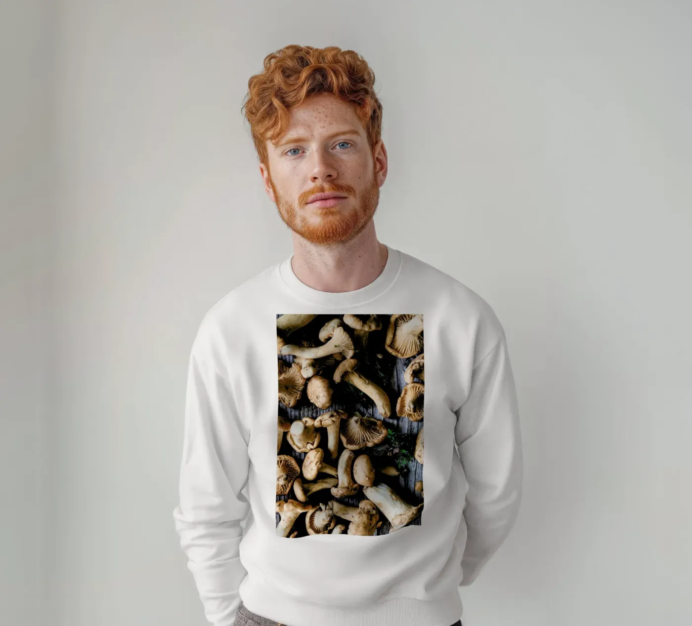 Pfifferlinge sweatshirt by Eat this