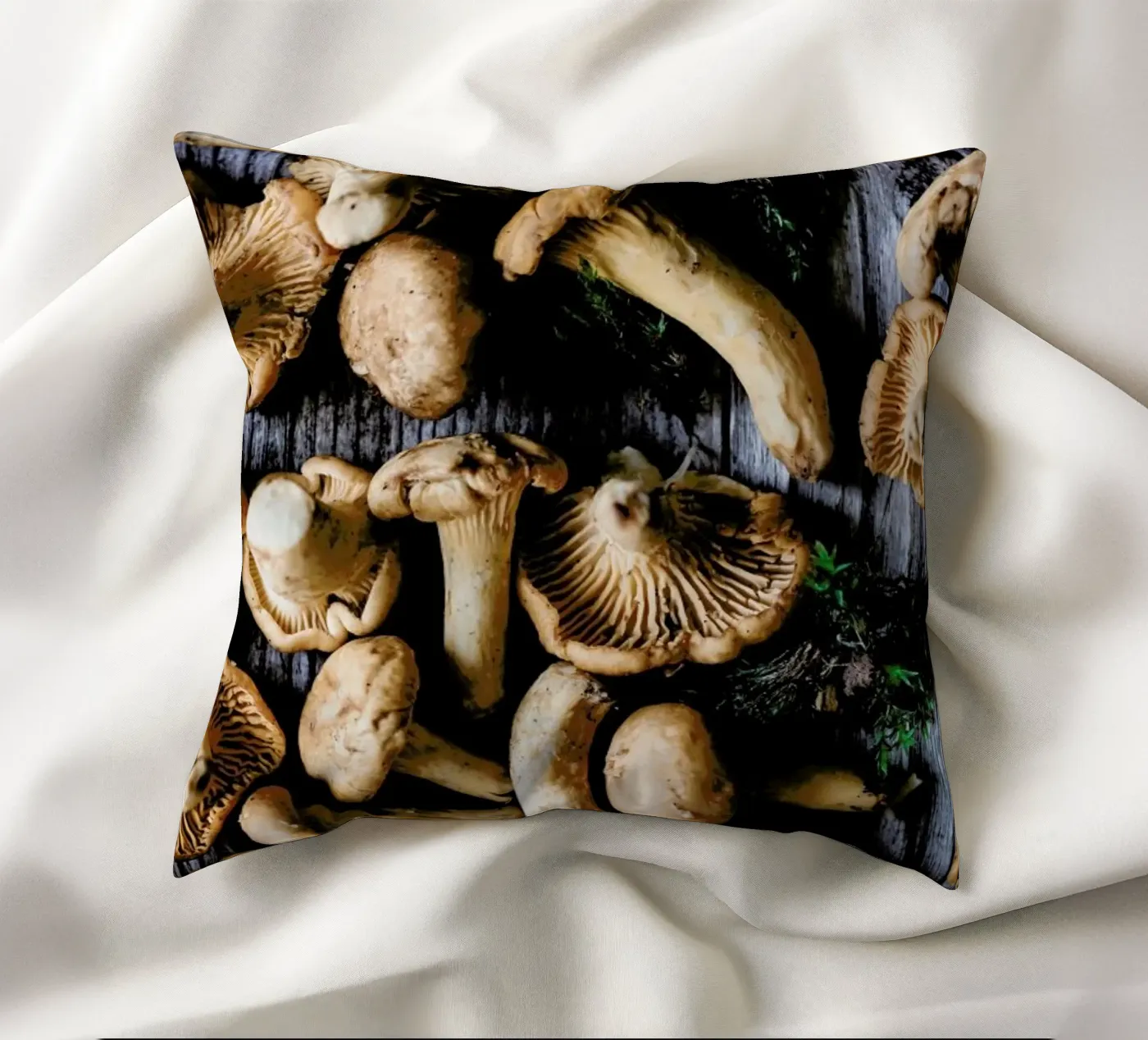 Pfifferlinge decorative cushion by Eat this