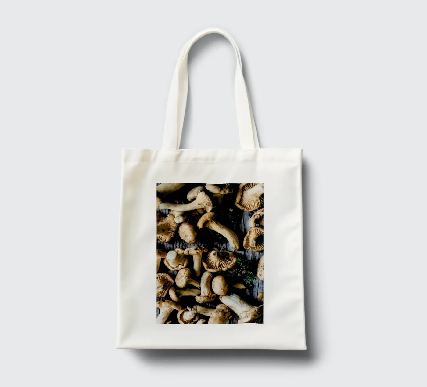 Pfifferlinge tote bag by Eat this