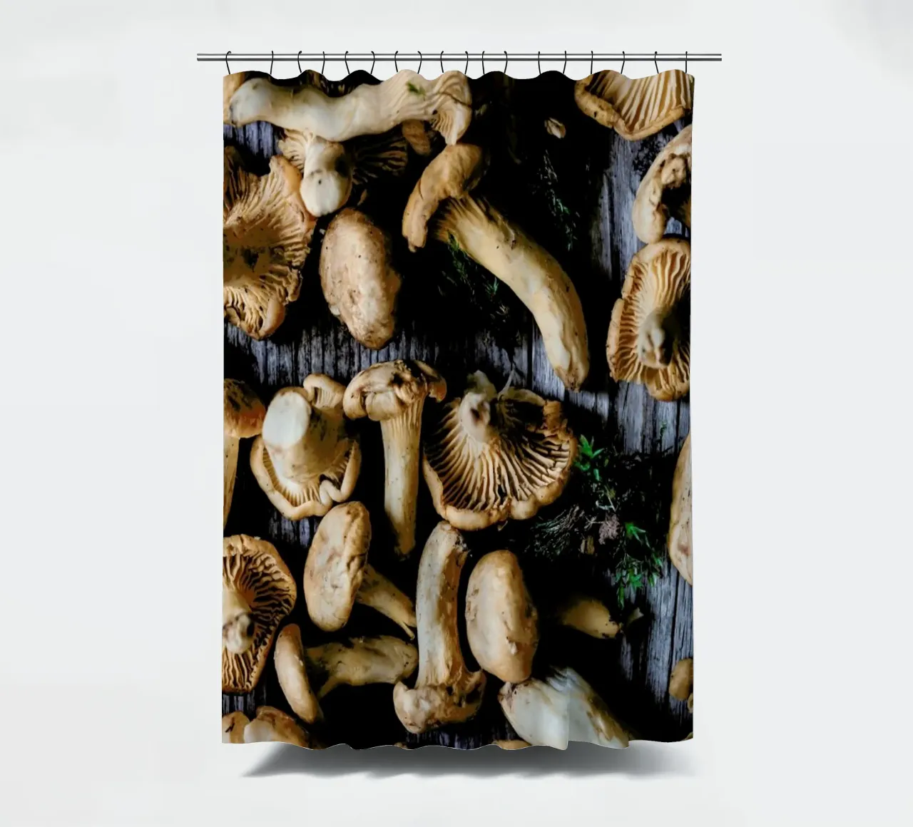 Pfifferlinge shower curtain by Eat this