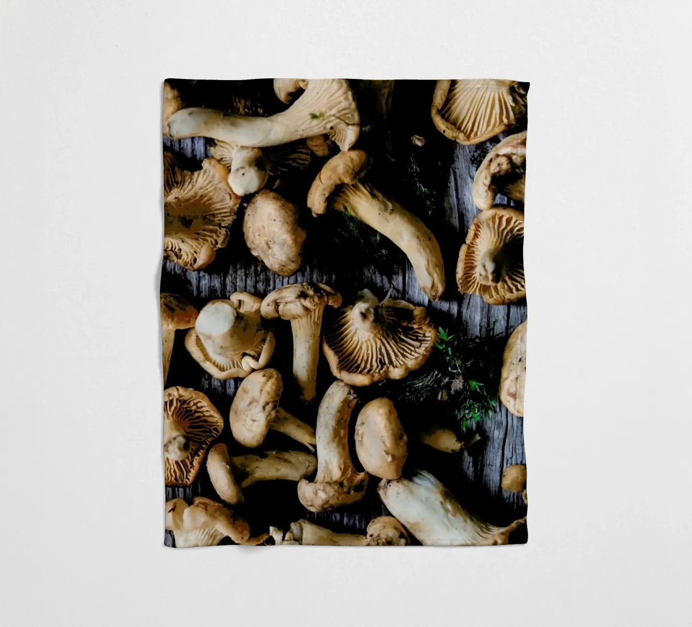Pfifferlinge fleece blanket by Eat this