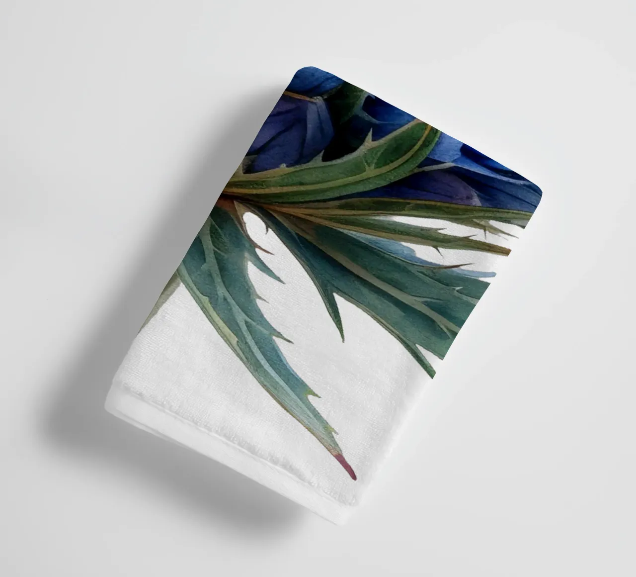 Flor de acebo marino toalla de baño de Bold Blooms