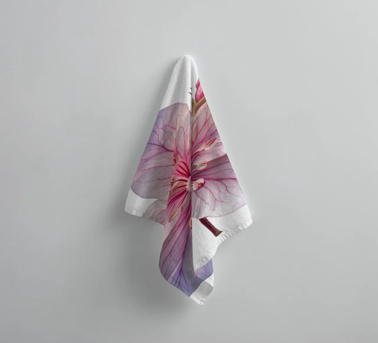 Zijdebloem badhanddoek van Bold Blooms