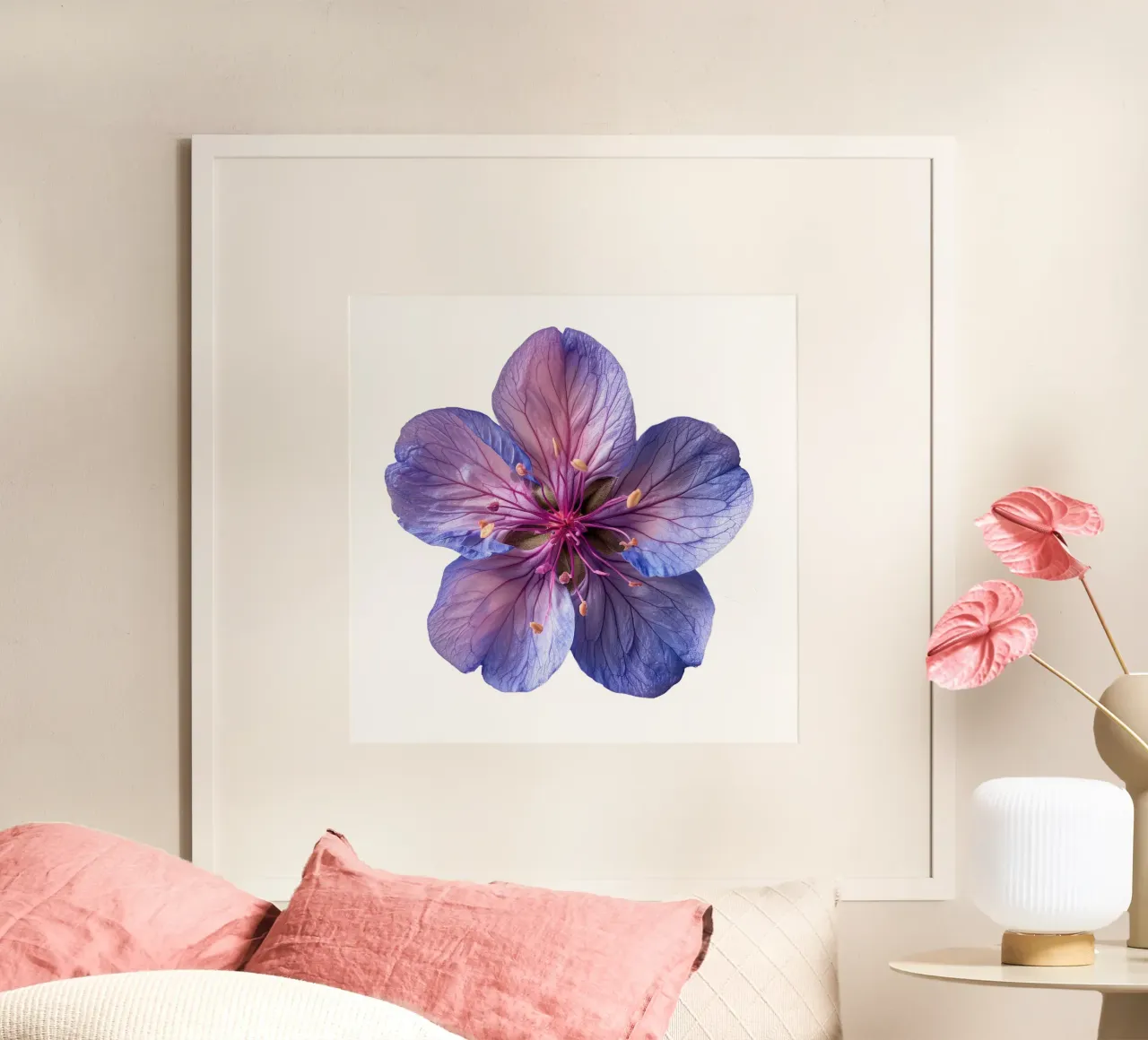 Fiore di Silene poster con telaio in legno da Bold Blooms
