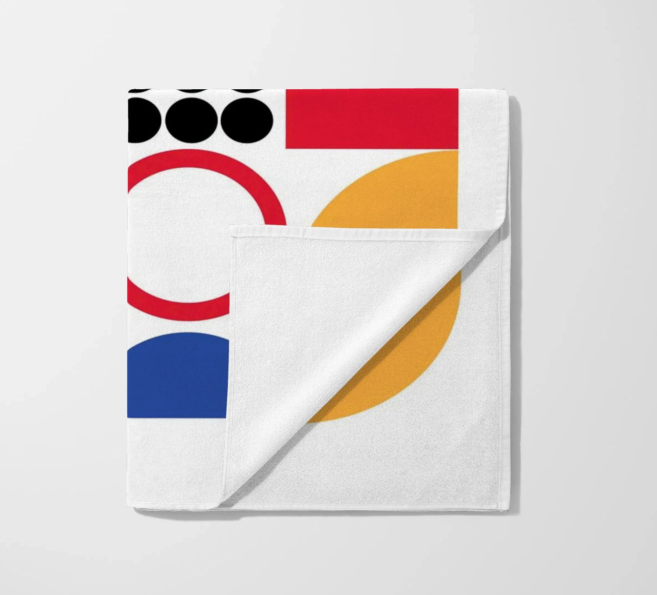 Motivo geometrico in stile Bauhaus telo mare da Kim Hubball Studio