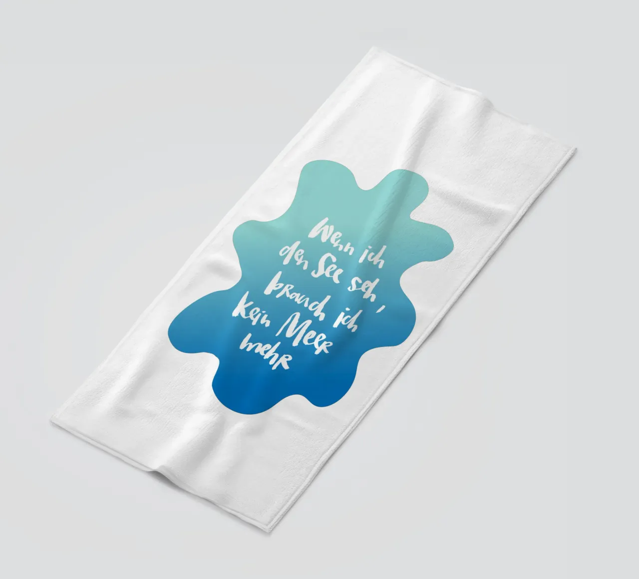 See vs. Meer strandhanddoek van Brushmeetspaper