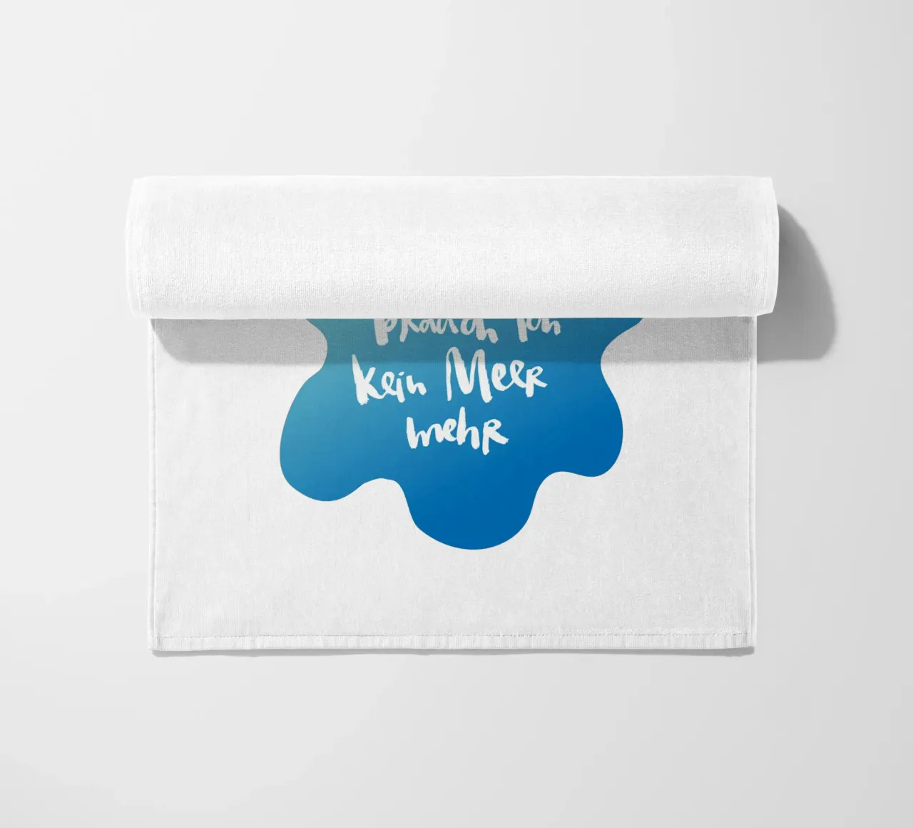 See vs. Meer strandhanddoek van Brushmeetspaper