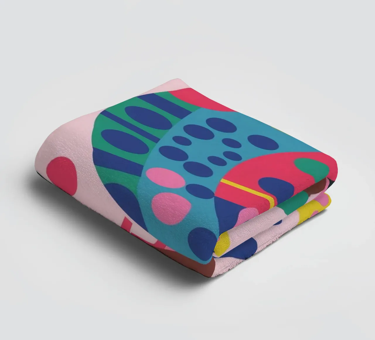 Vibrant Bird towel by Seren Liodra