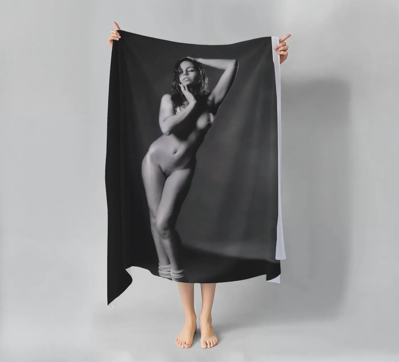 Adele X Mono strandhanddoek van Dave Hare Photography