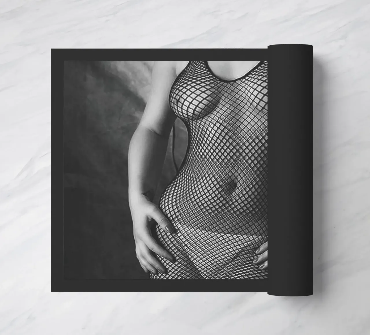 Amber in Fishnet Mono zerbino da Dave Hare Photography