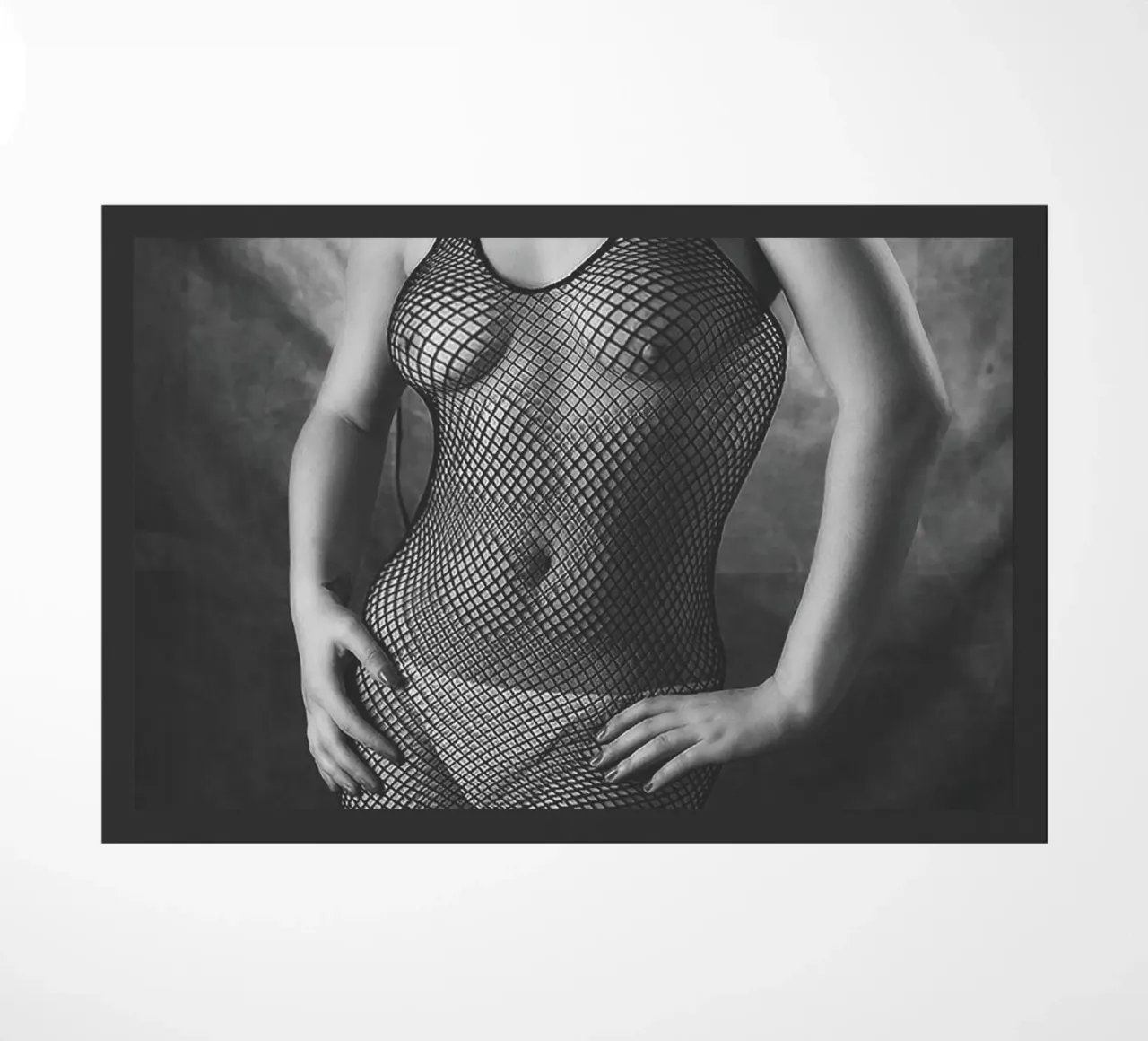 Amber in Fishnet Mono zerbino da Dave Hare Photography