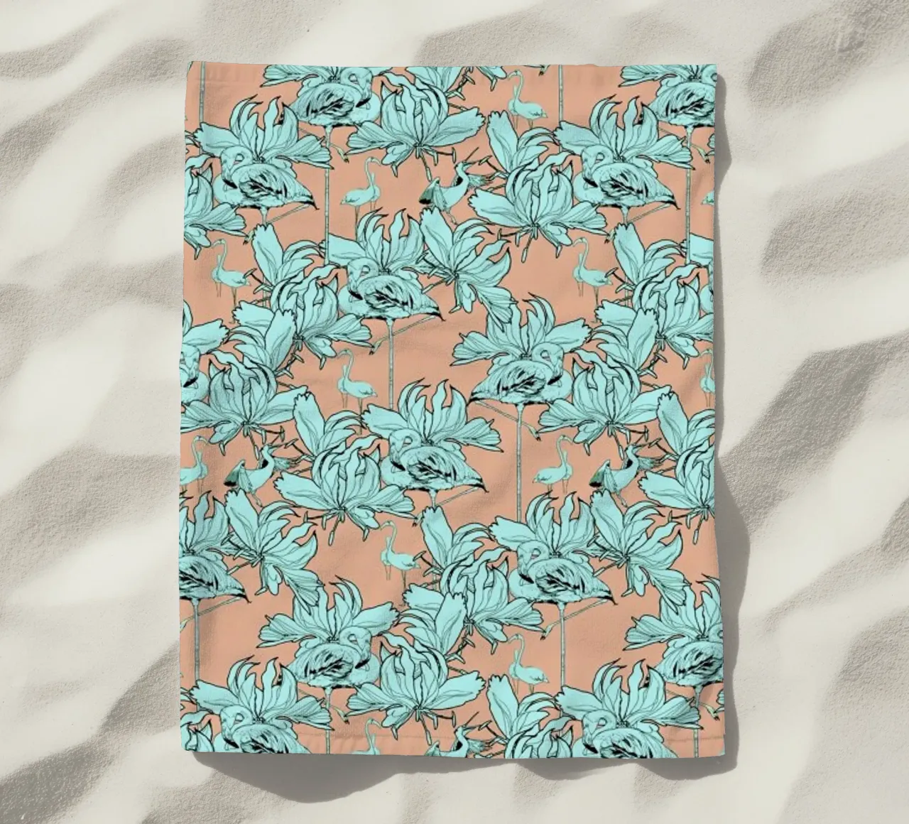 Ragno Modulo 1 beach towel by Giulio Iurissevich