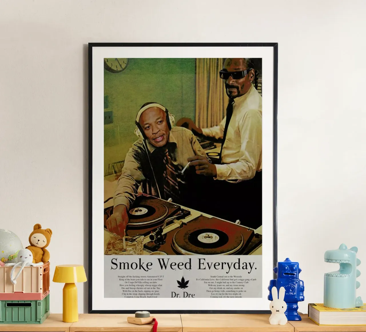 Smoke Weed Every Day poster con telaio in legno da Ads Libitum