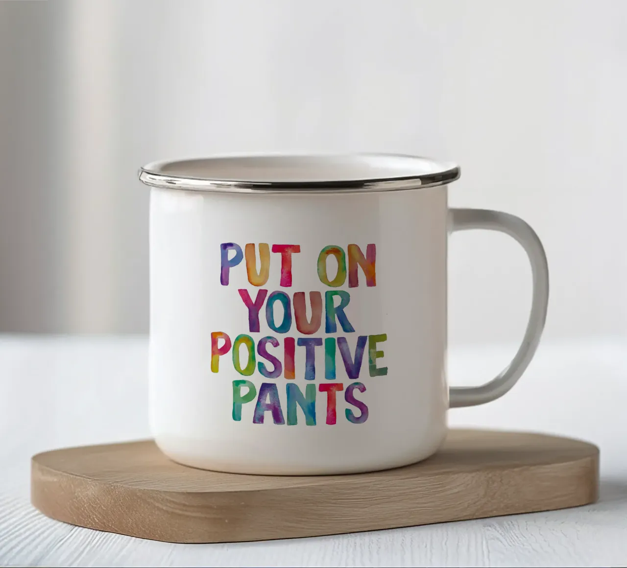 Indossa i tuoi pantaloni positivi Tipografia arcobaleno per bambini tazza in smalto da THE MOTIVATED TYPE