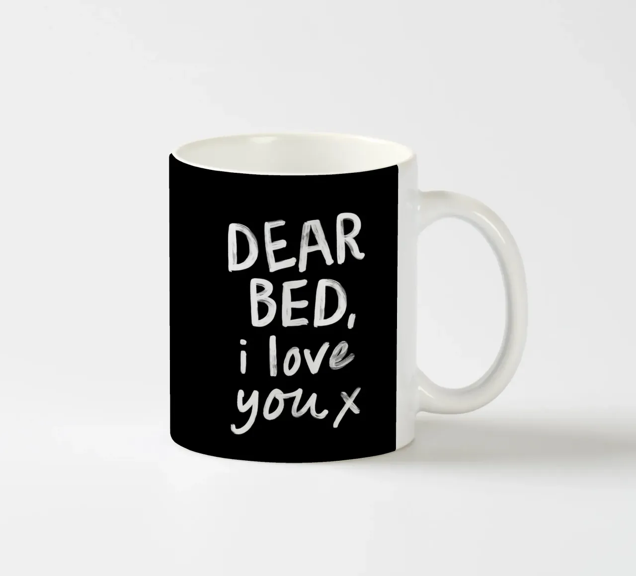 Caro letto ti amo X Design tipografico dipinto a mano tazza in ceramica da THE MOTIVATED TYPE