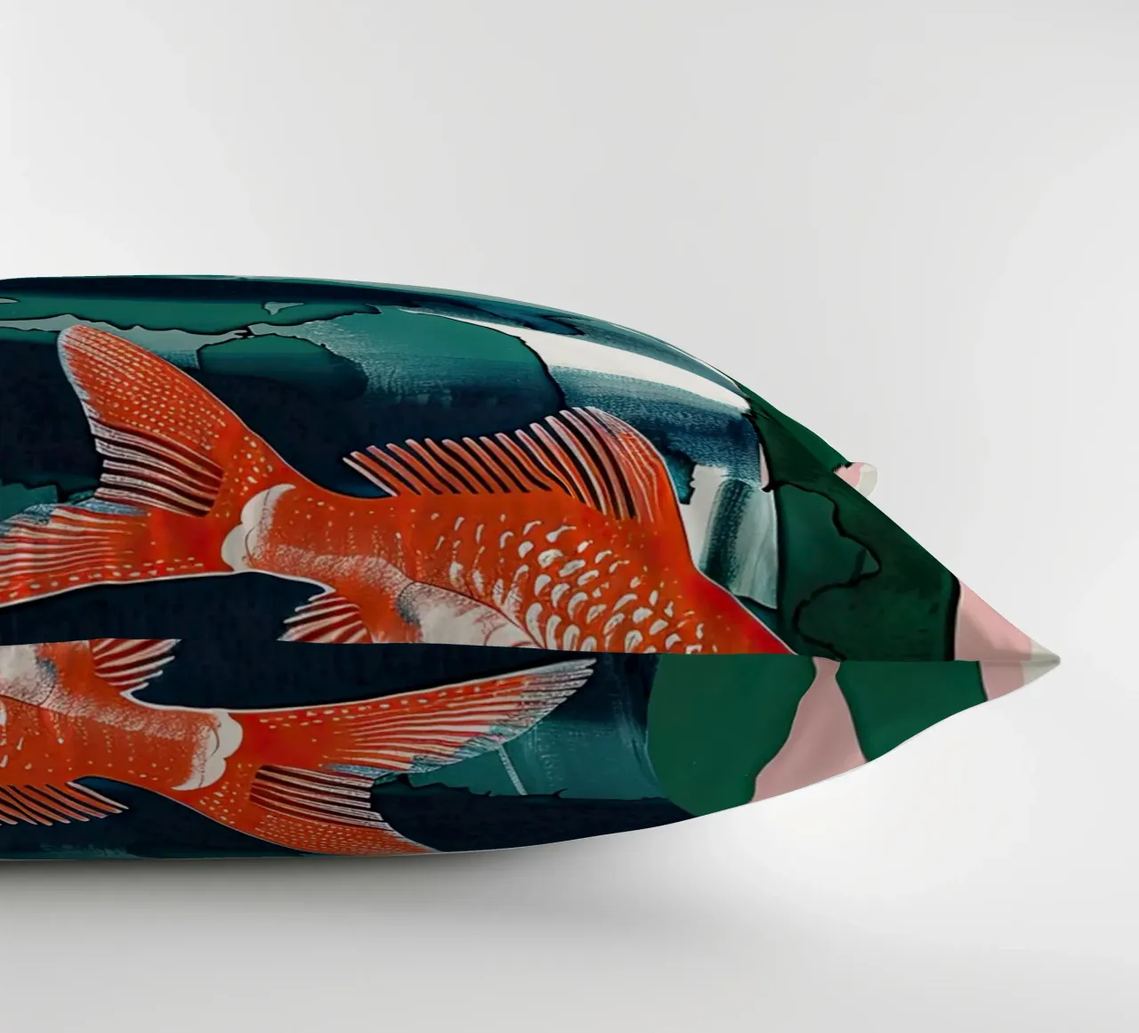 gatto nero e pesce rosso cuscino da DaarbyN