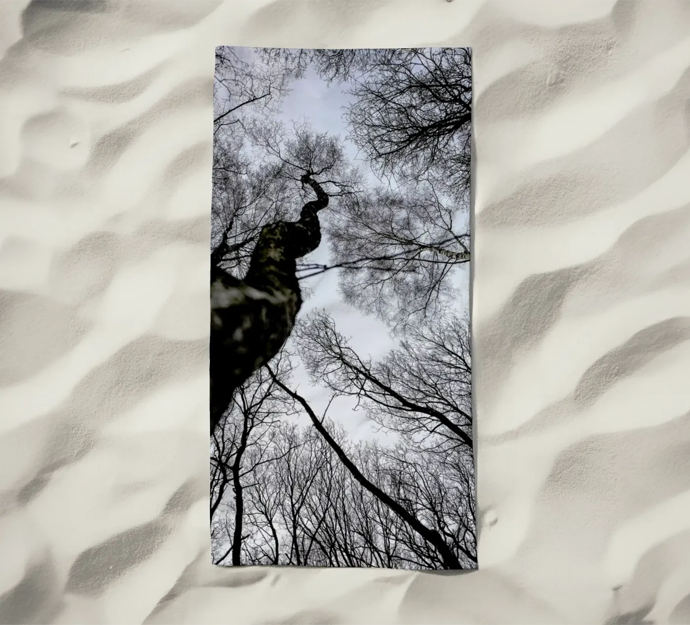 Forest 2 strandhanddoek van Shot By Clint